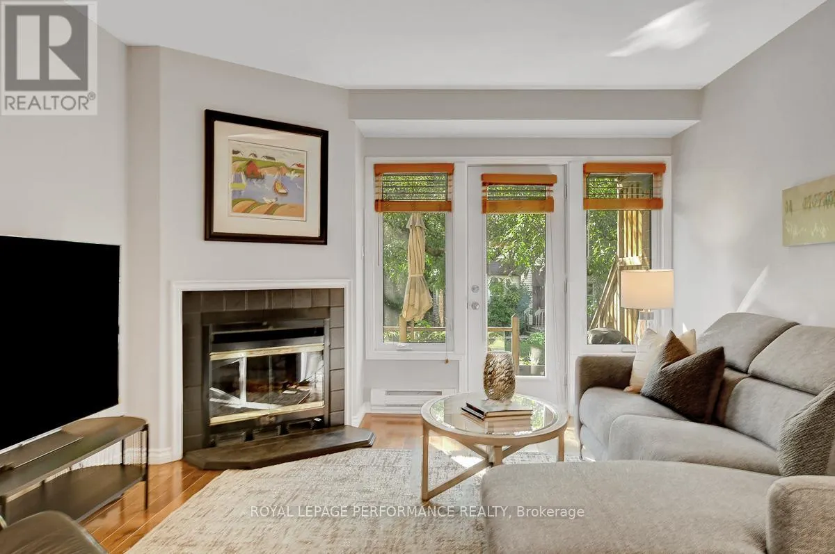 3 - 2 COLUMBUS AVENUE