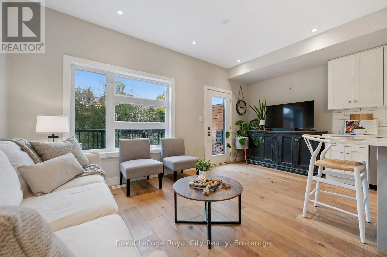 83 - 60 ARKELL ROAD, #83