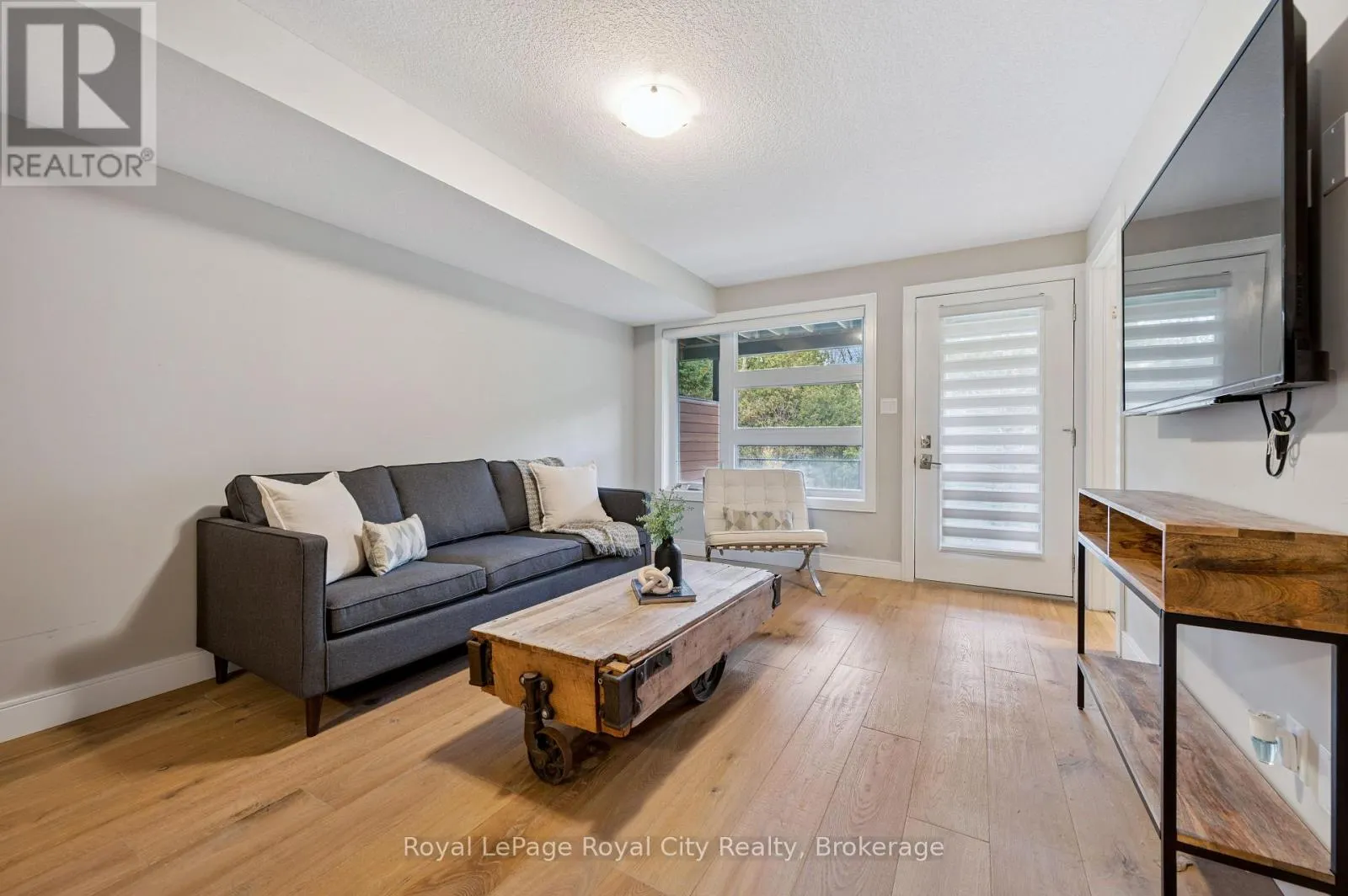 83 - 60 ARKELL ROAD, #83