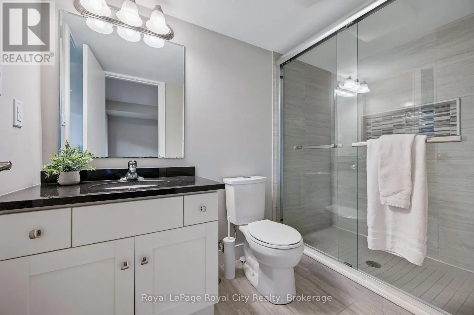 83 - 60 ARKELL ROAD, #83