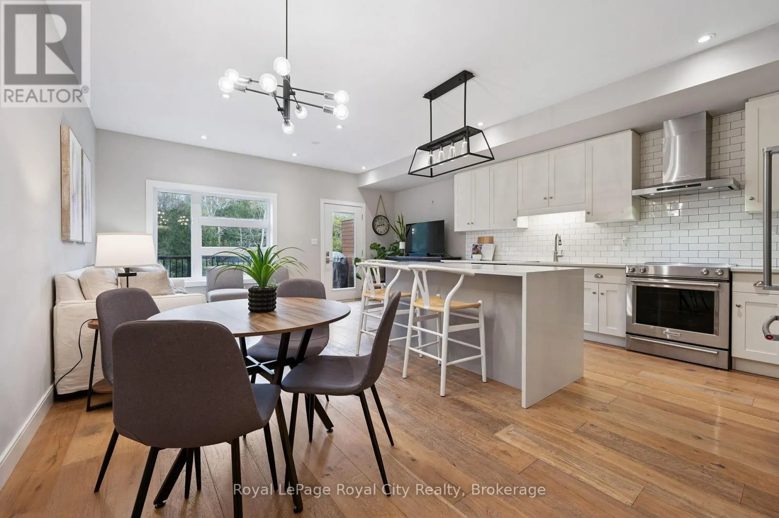 83 - 60 ARKELL ROAD, #83