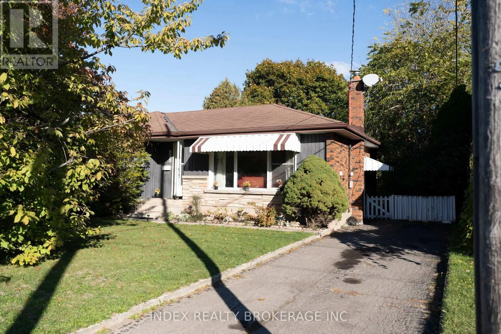 3664 ARLINGTON AVENUE