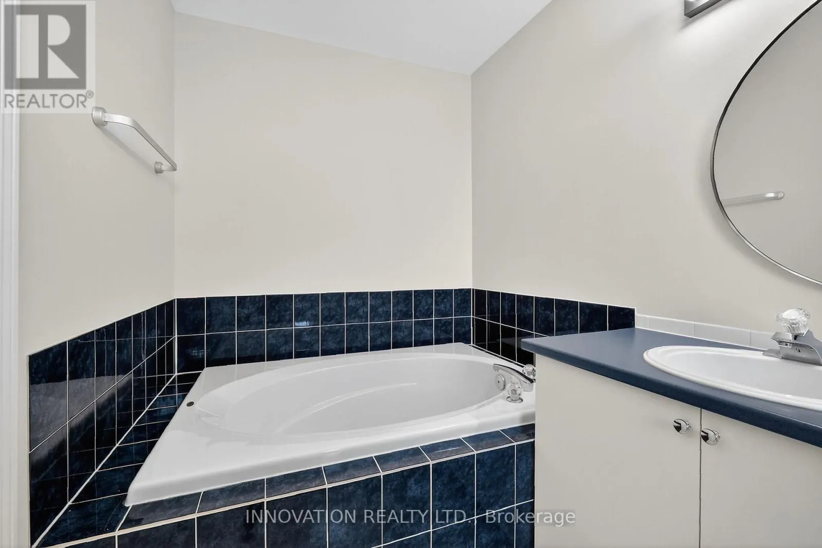 57 FLOWERTREE CRESCENT