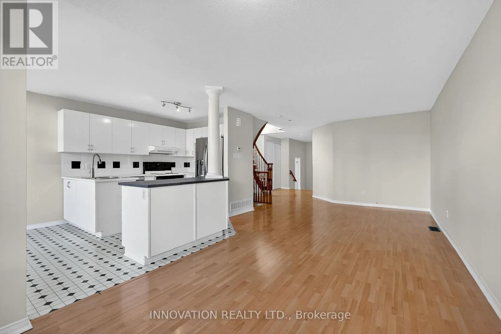 57 FLOWERTREE CRESCENT