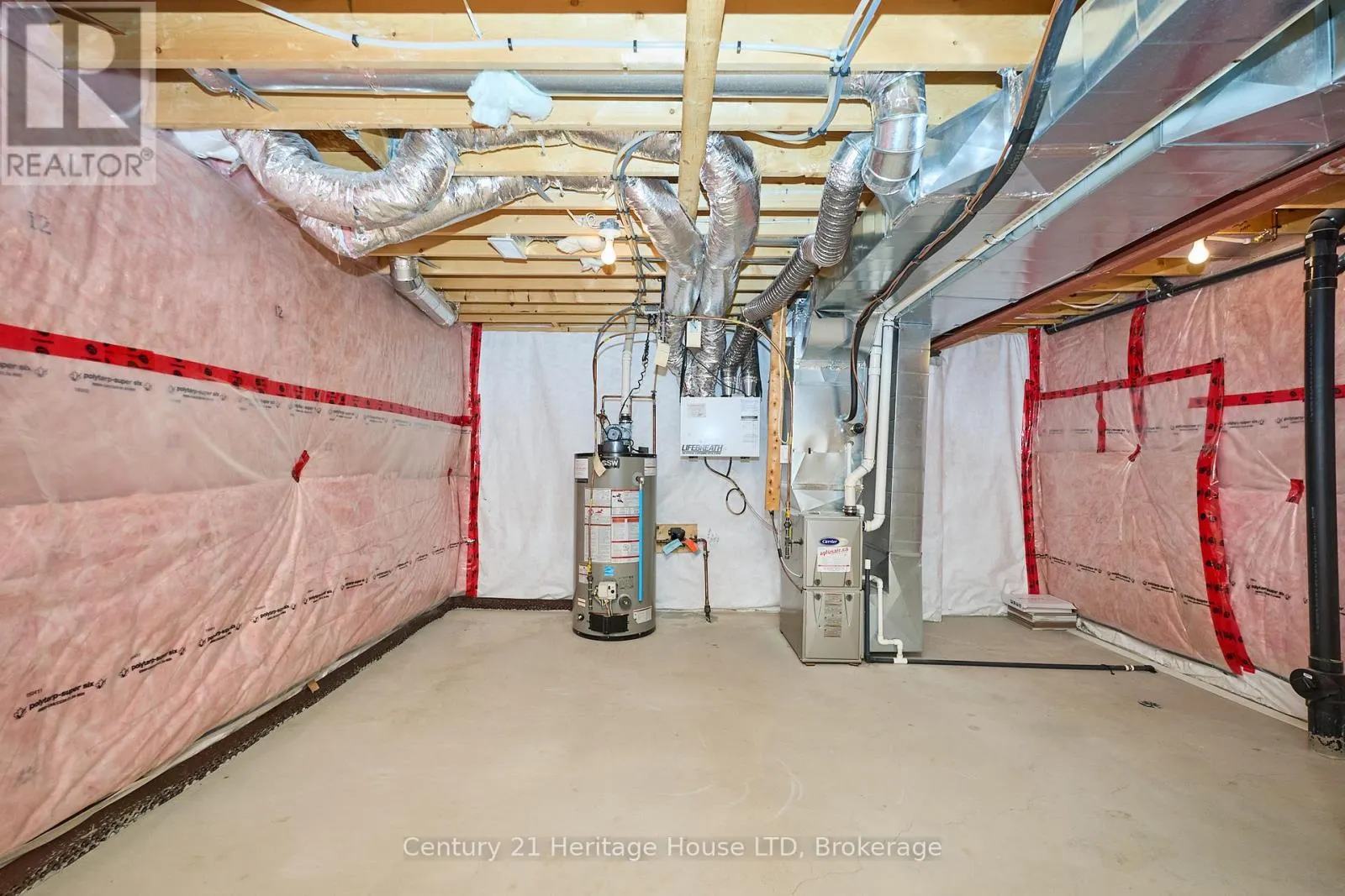 289 SILVERWOOD AVENUE