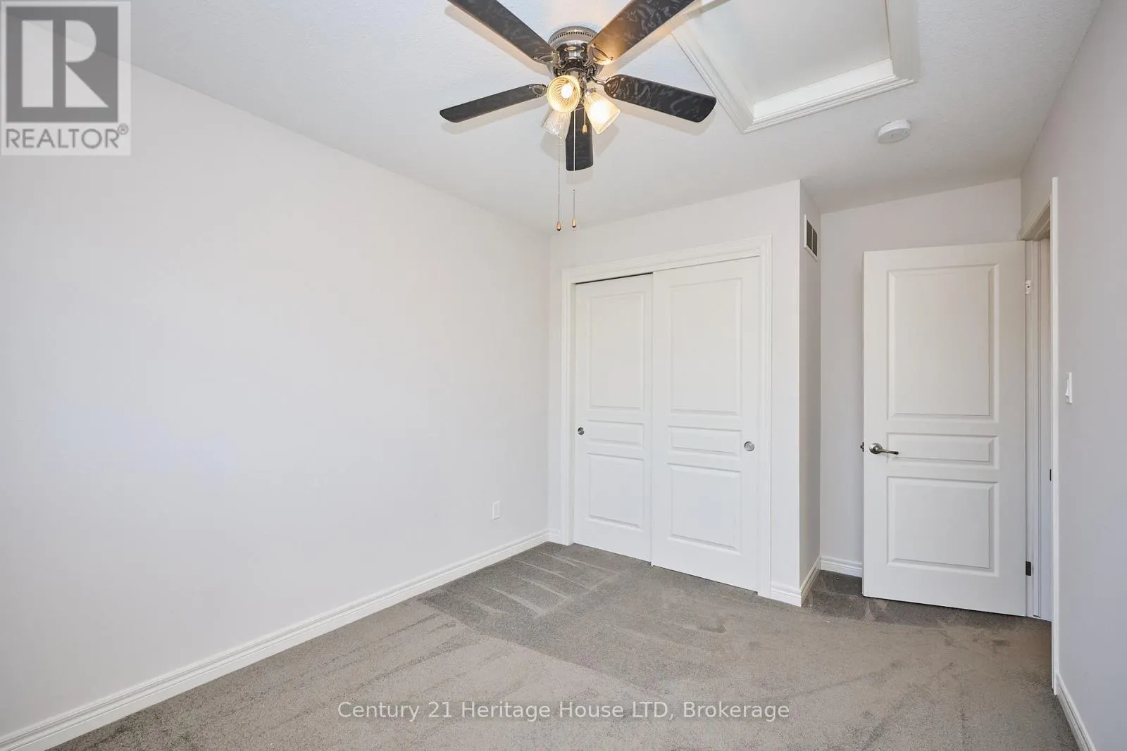 289 SILVERWOOD AVENUE