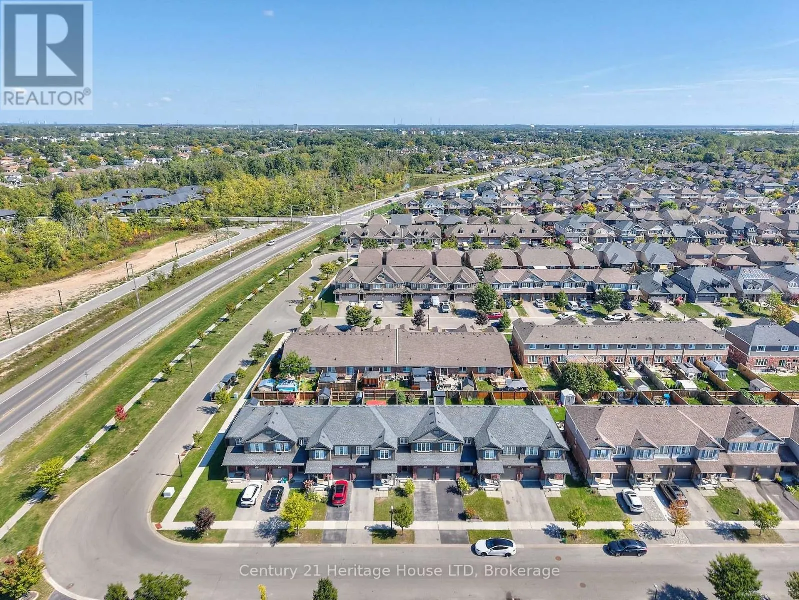 289 SILVERWOOD AVENUE