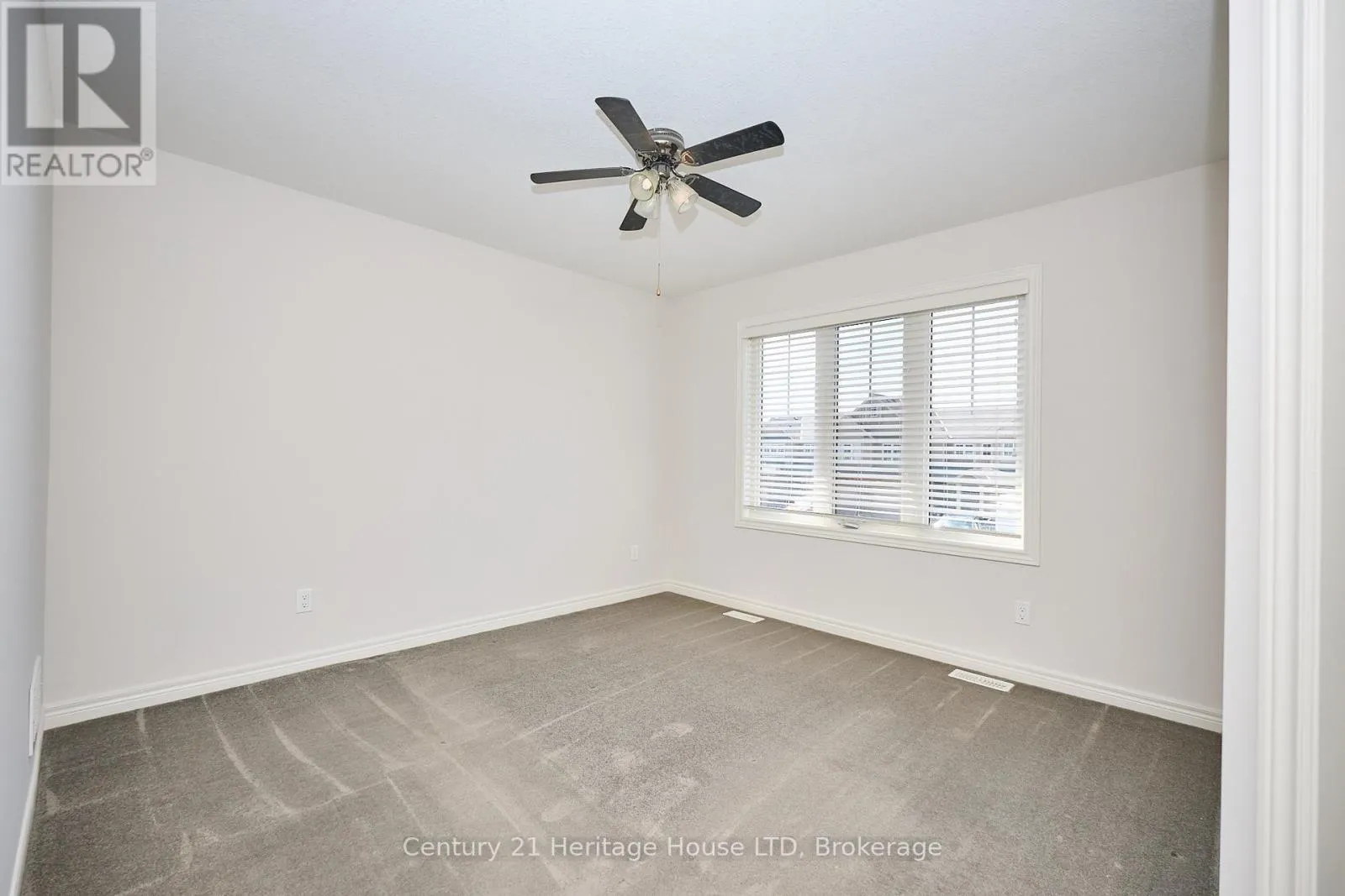 289 SILVERWOOD AVENUE