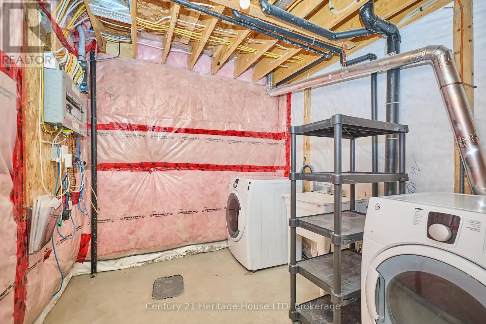 289 SILVERWOOD AVENUE