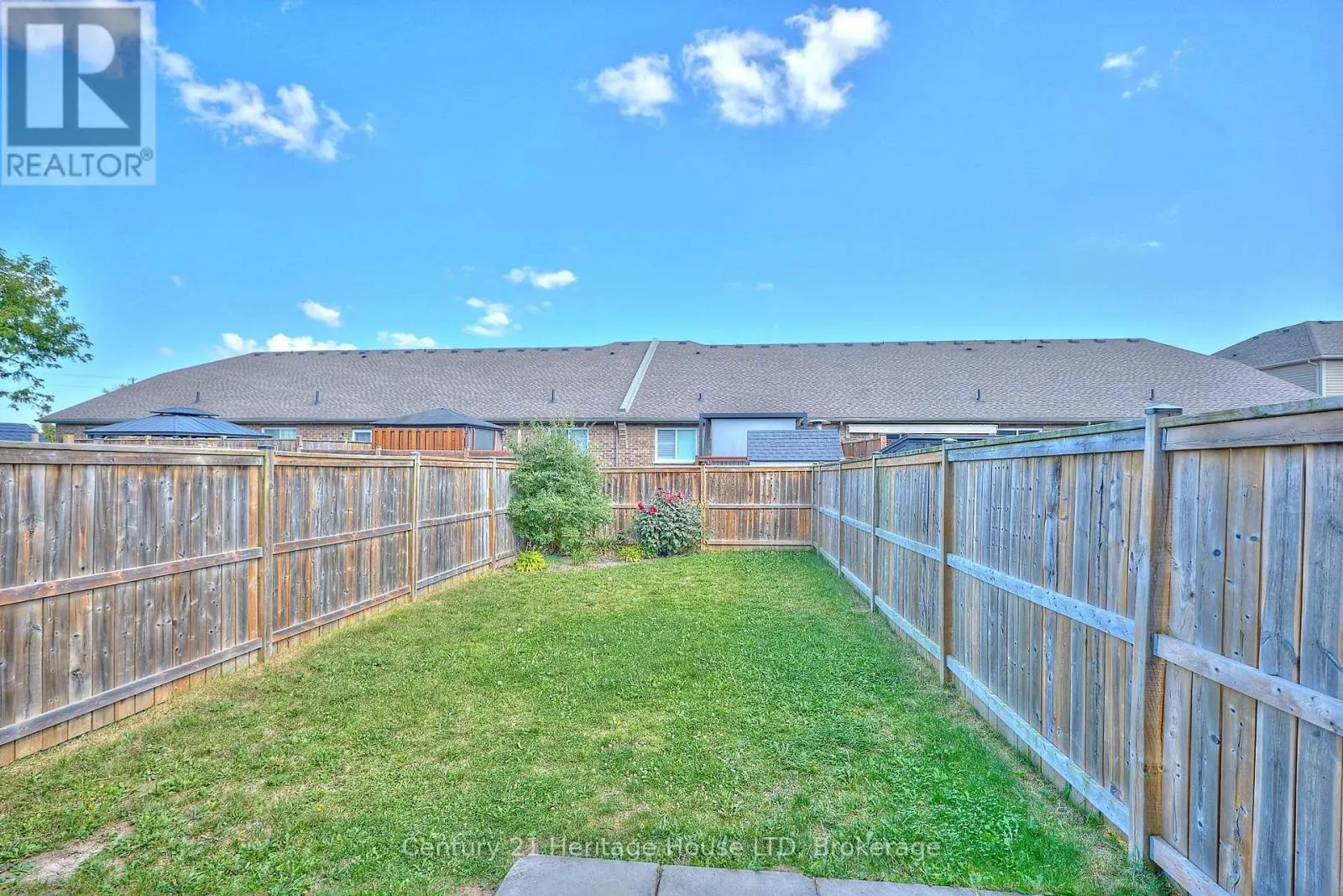 289 SILVERWOOD AVENUE