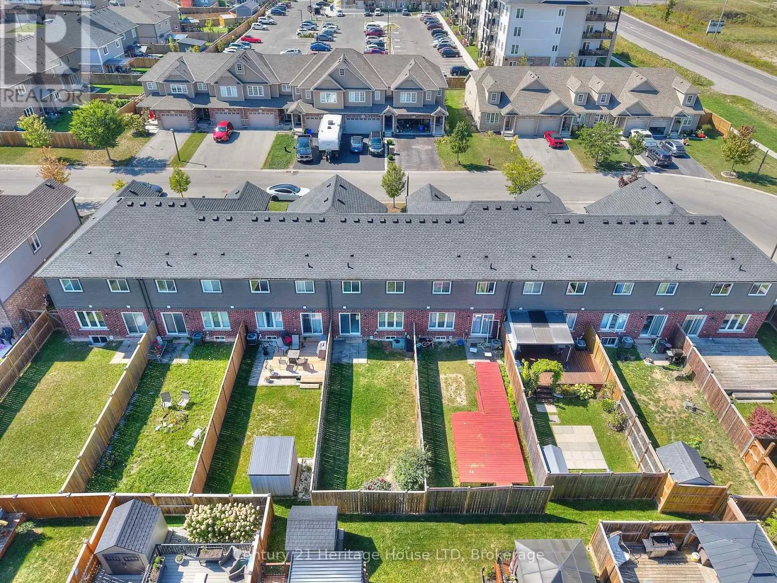 289 SILVERWOOD AVENUE