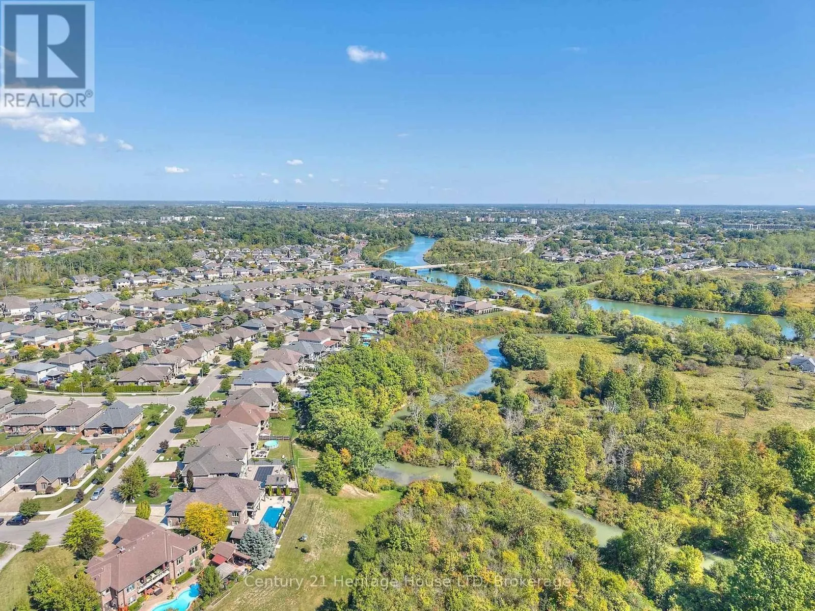 289 SILVERWOOD AVENUE