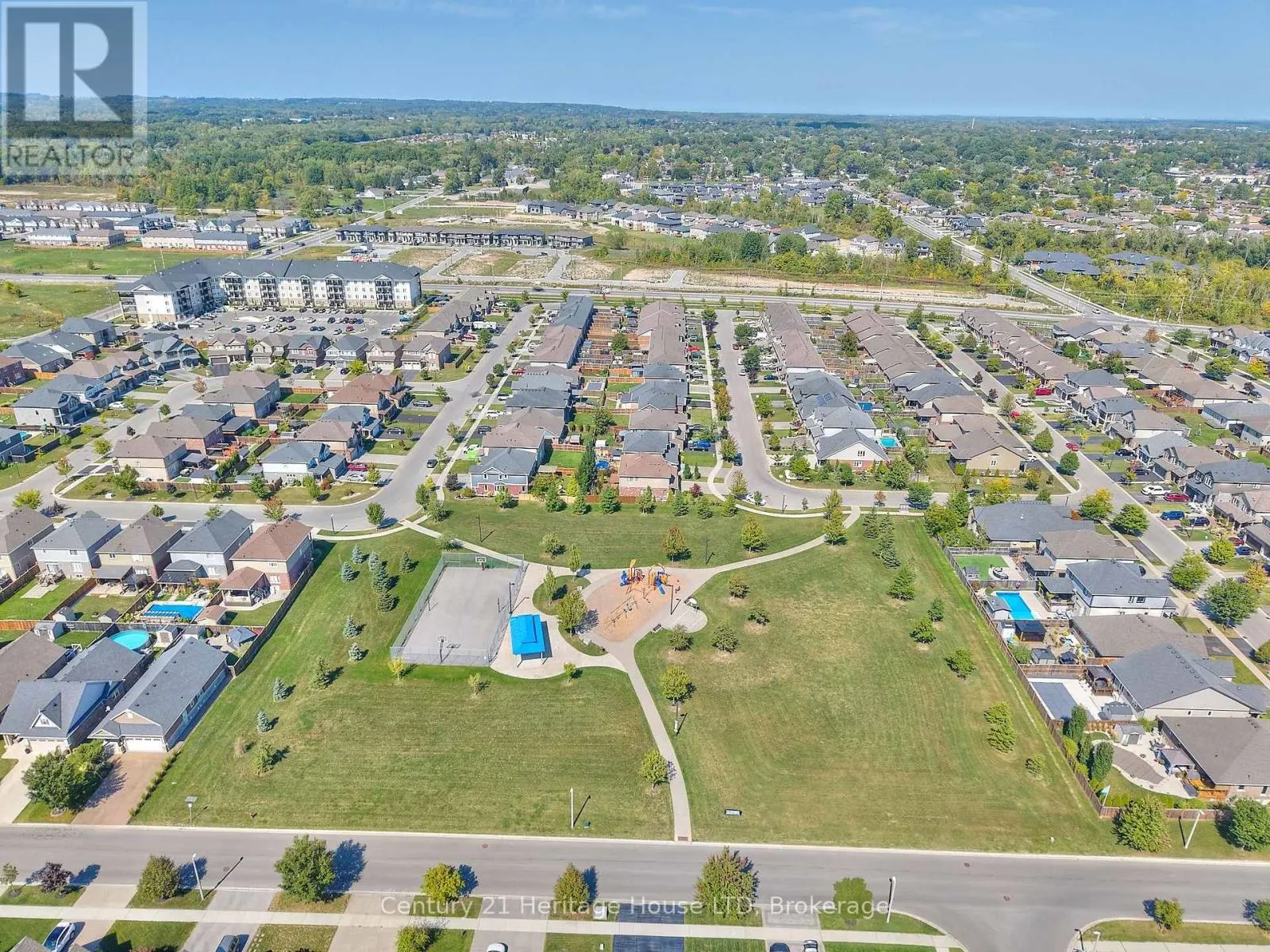 289 SILVERWOOD AVENUE