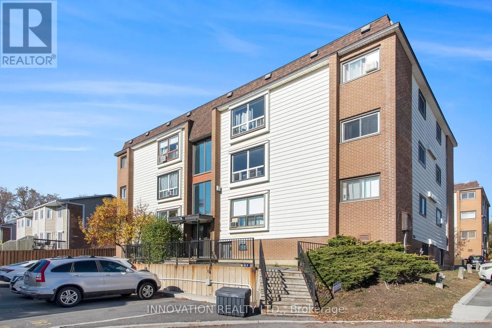 14 - 47 SUMAC STREET N