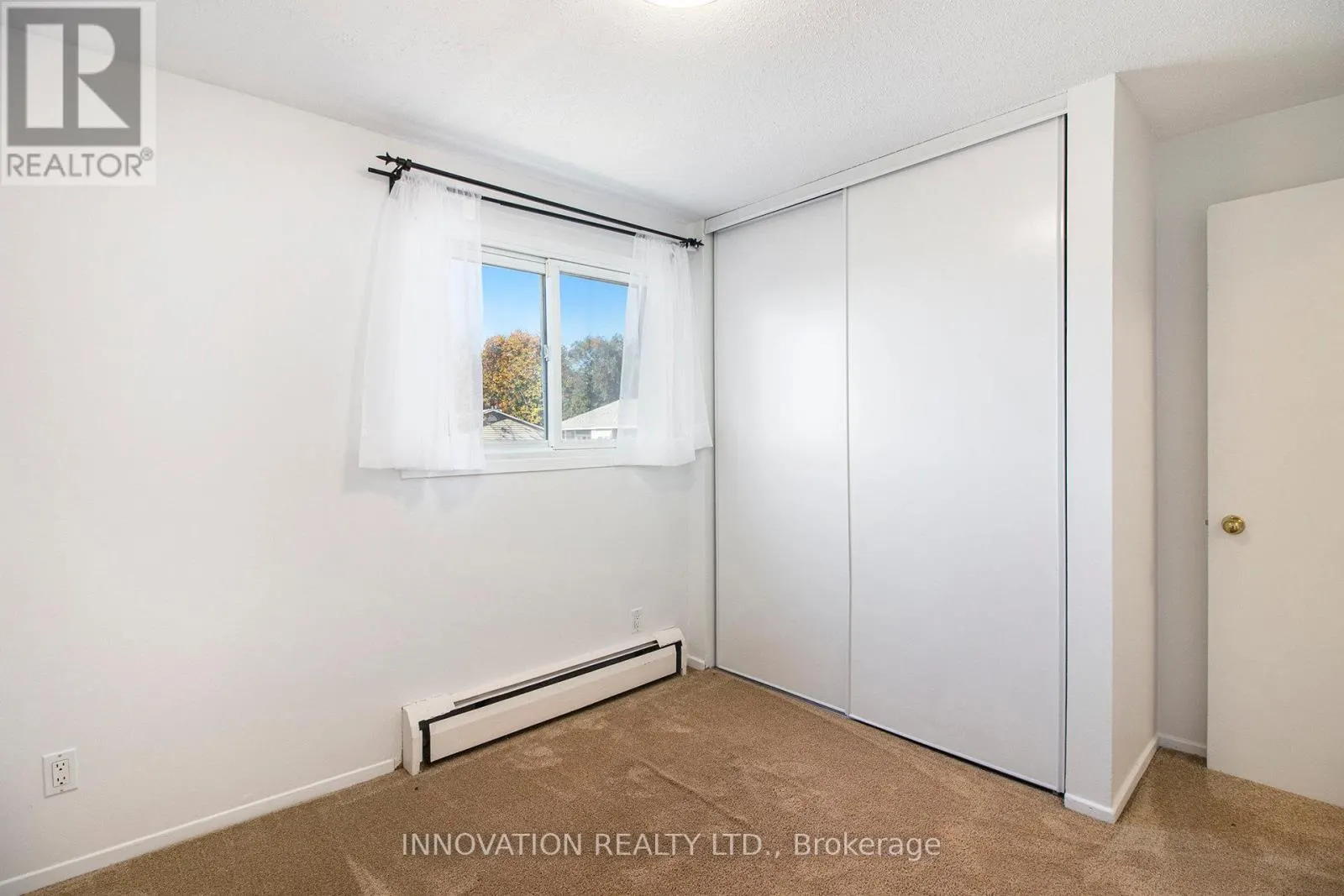 14 - 47 SUMAC STREET N