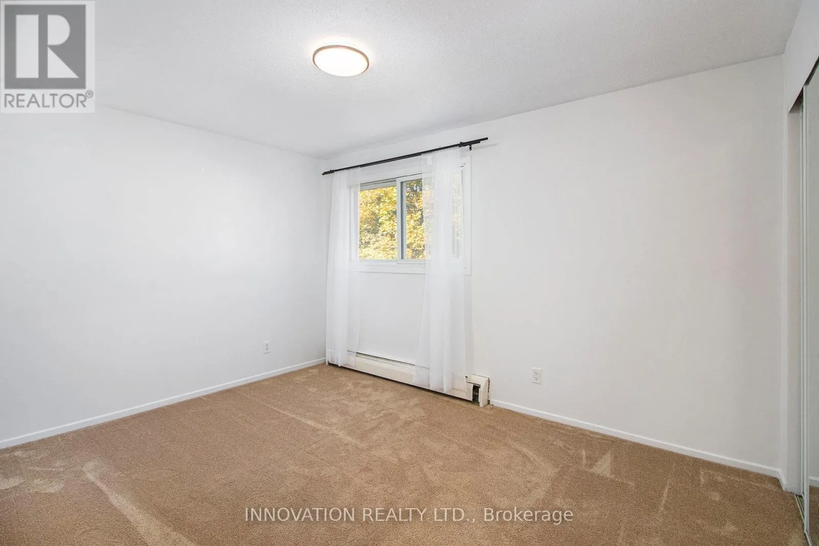 14 - 47 SUMAC STREET N