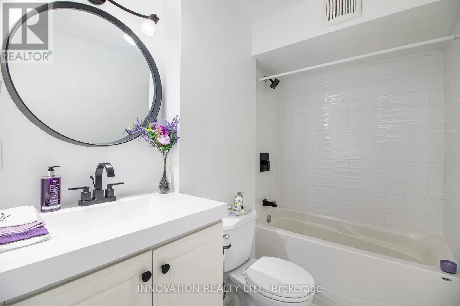 14 - 47 SUMAC STREET N