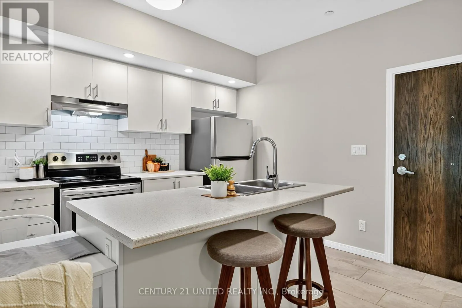 206 - 344 FLORENCE DRIVE, #206