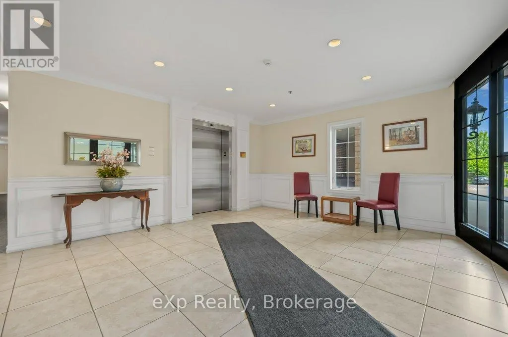 315 - 308 WATSON PARKWAY N, #315