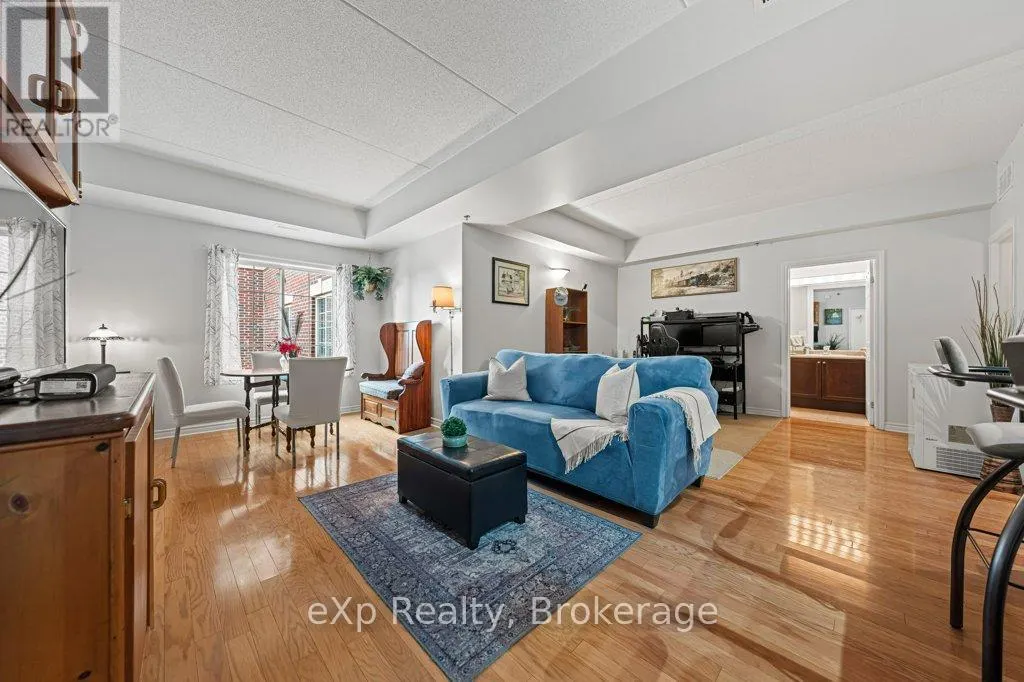 315 - 308 WATSON PARKWAY N, #315