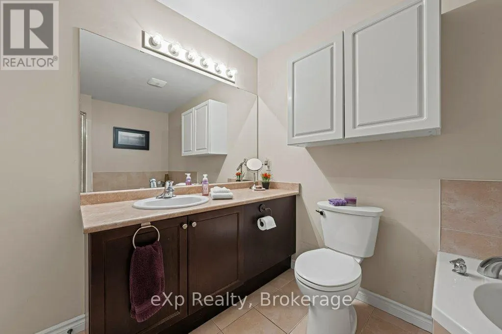 315 - 308 WATSON PARKWAY N, #315