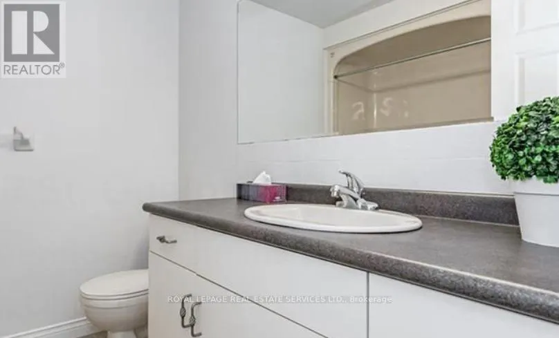 LOWER - 11 MILLER STREET