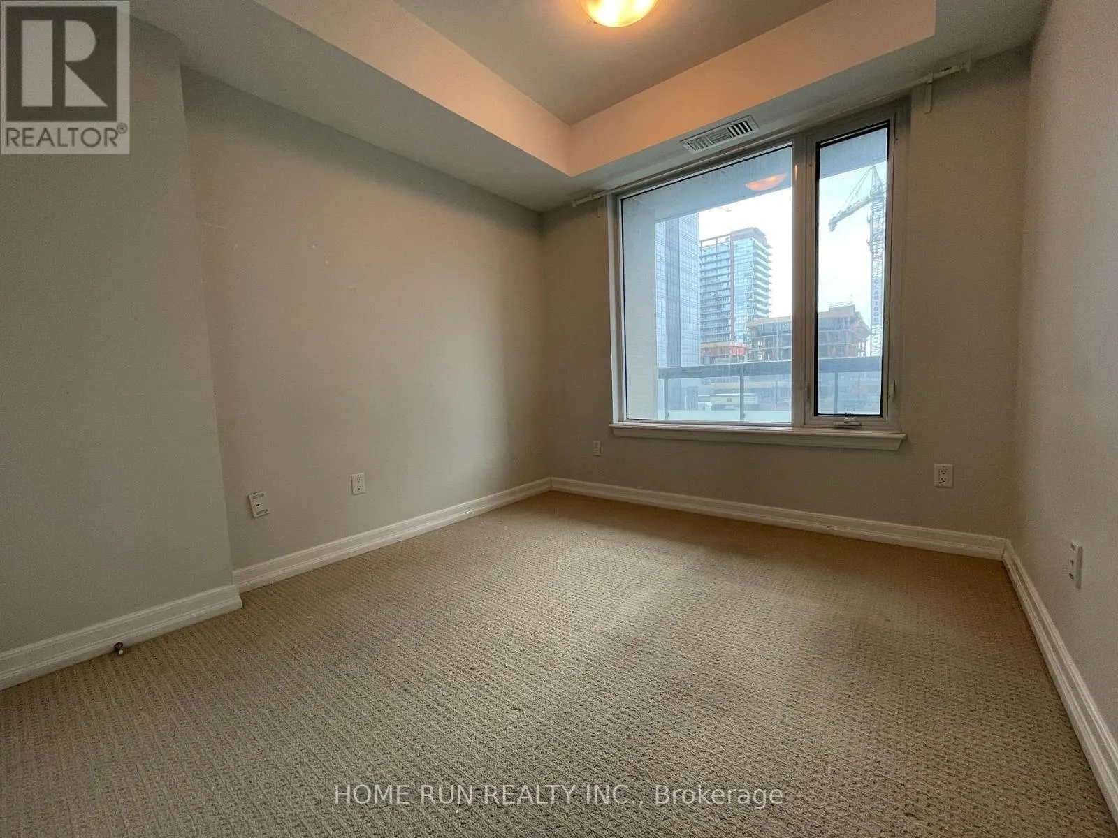 307 - 238 BESSERER STREET