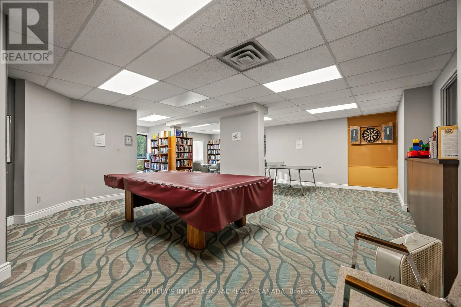 1003 - 237 KING STREET W