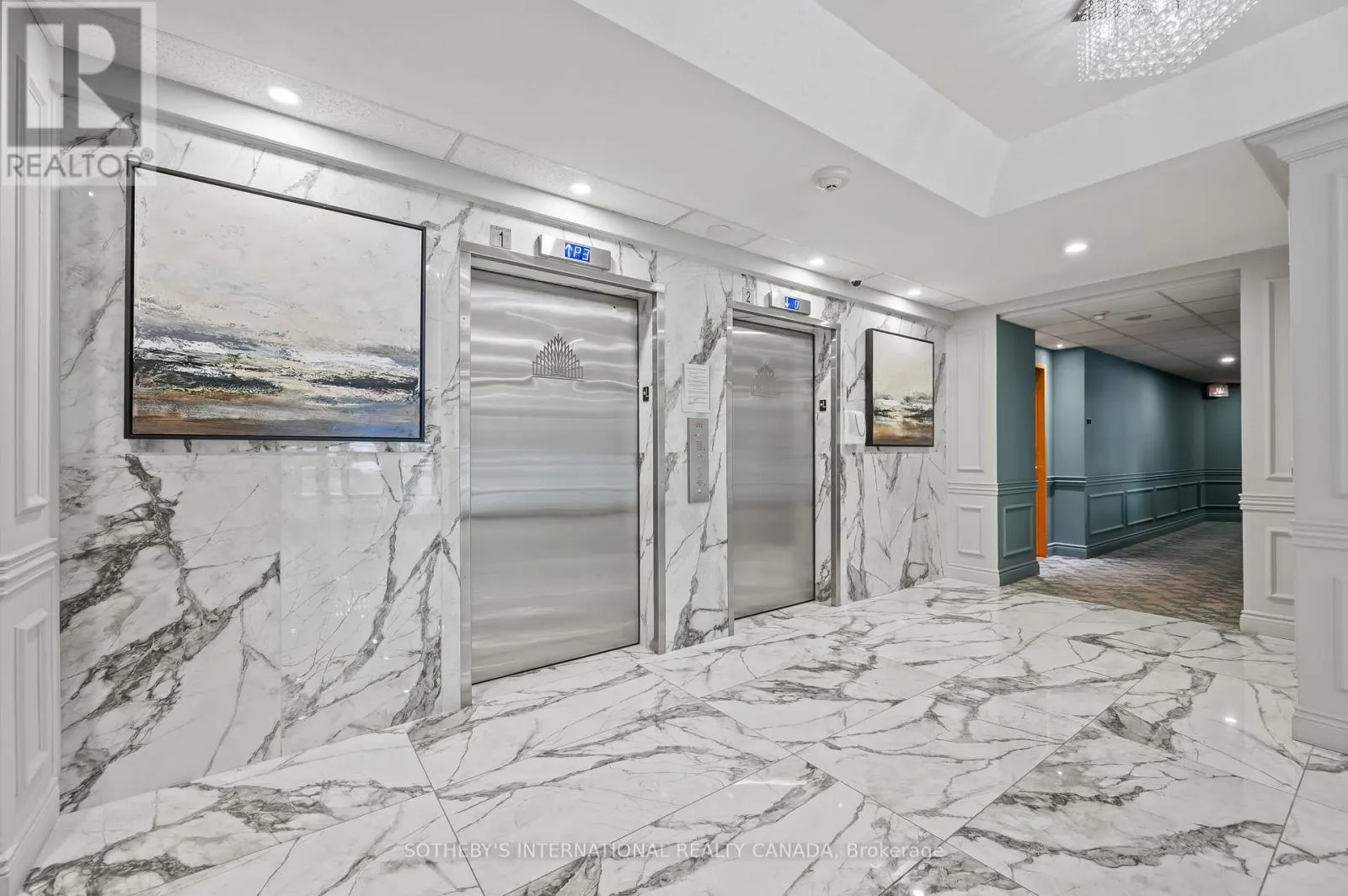 1003 - 237 KING STREET W