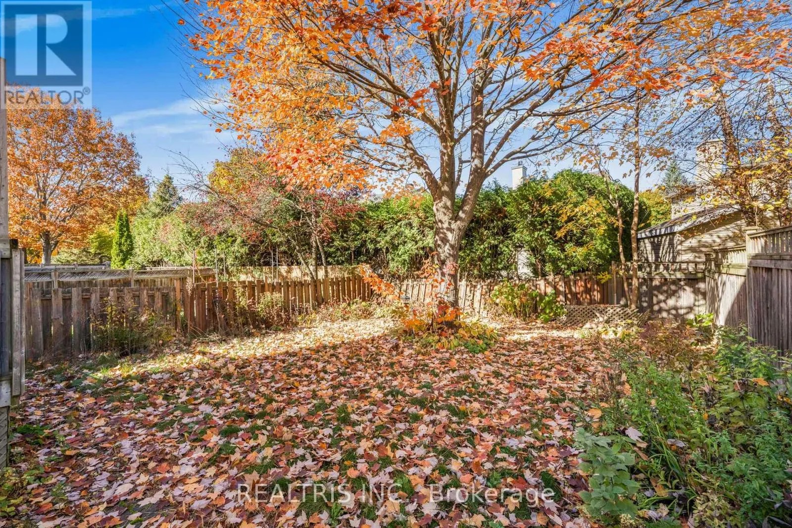 1598 MEADOWFIELD PLACE