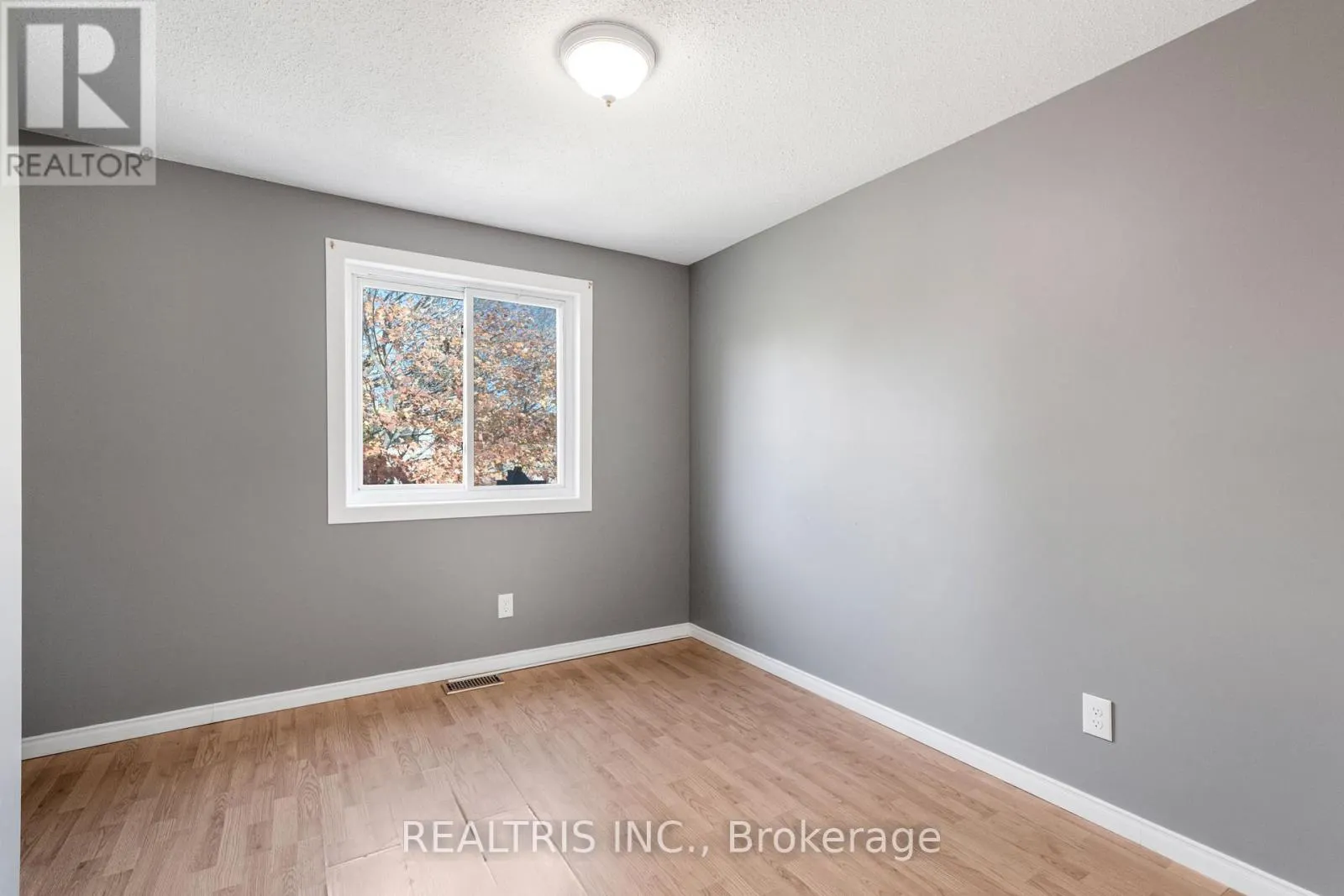 1598 MEADOWFIELD PLACE