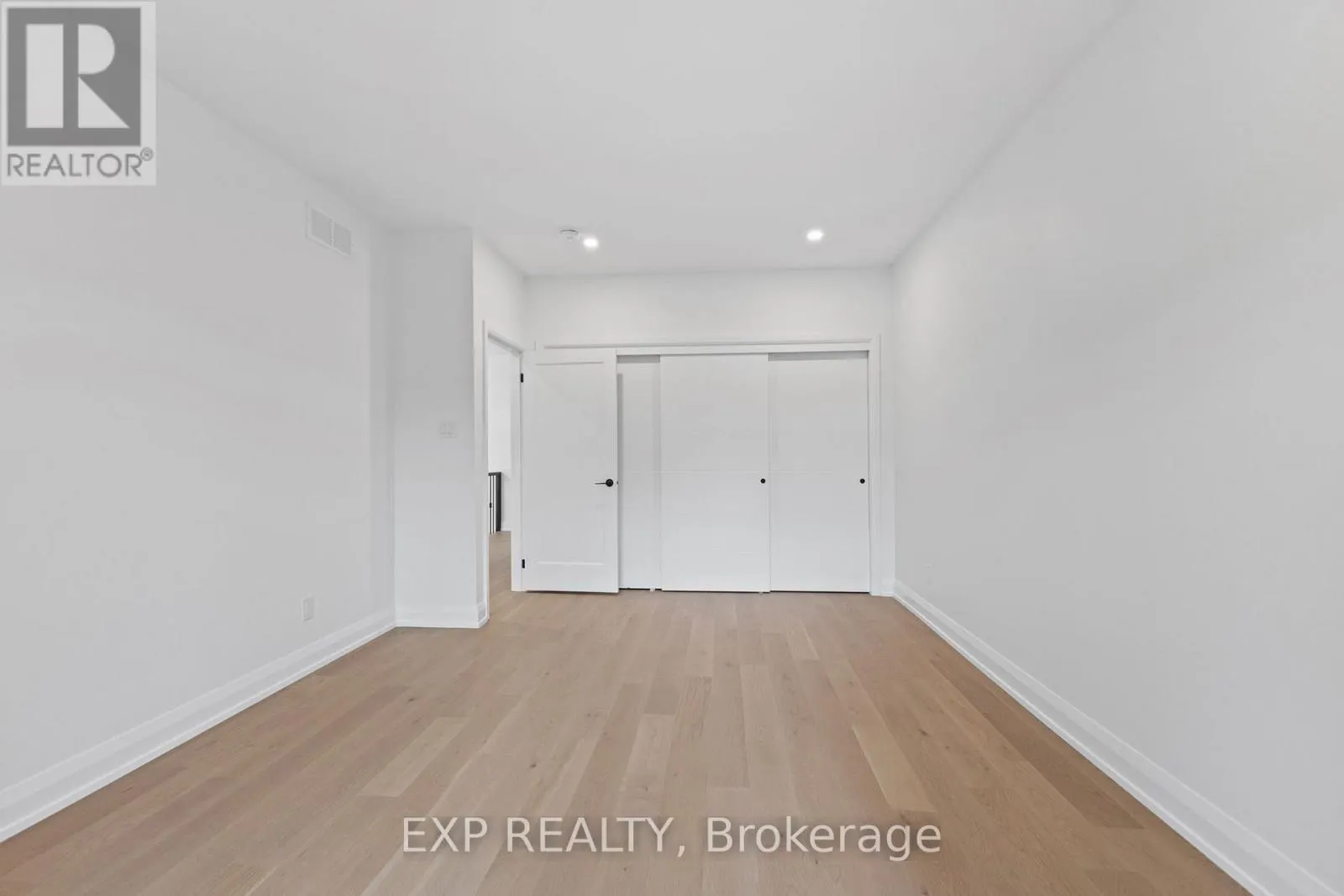 6817 NOTRE DAME STREET