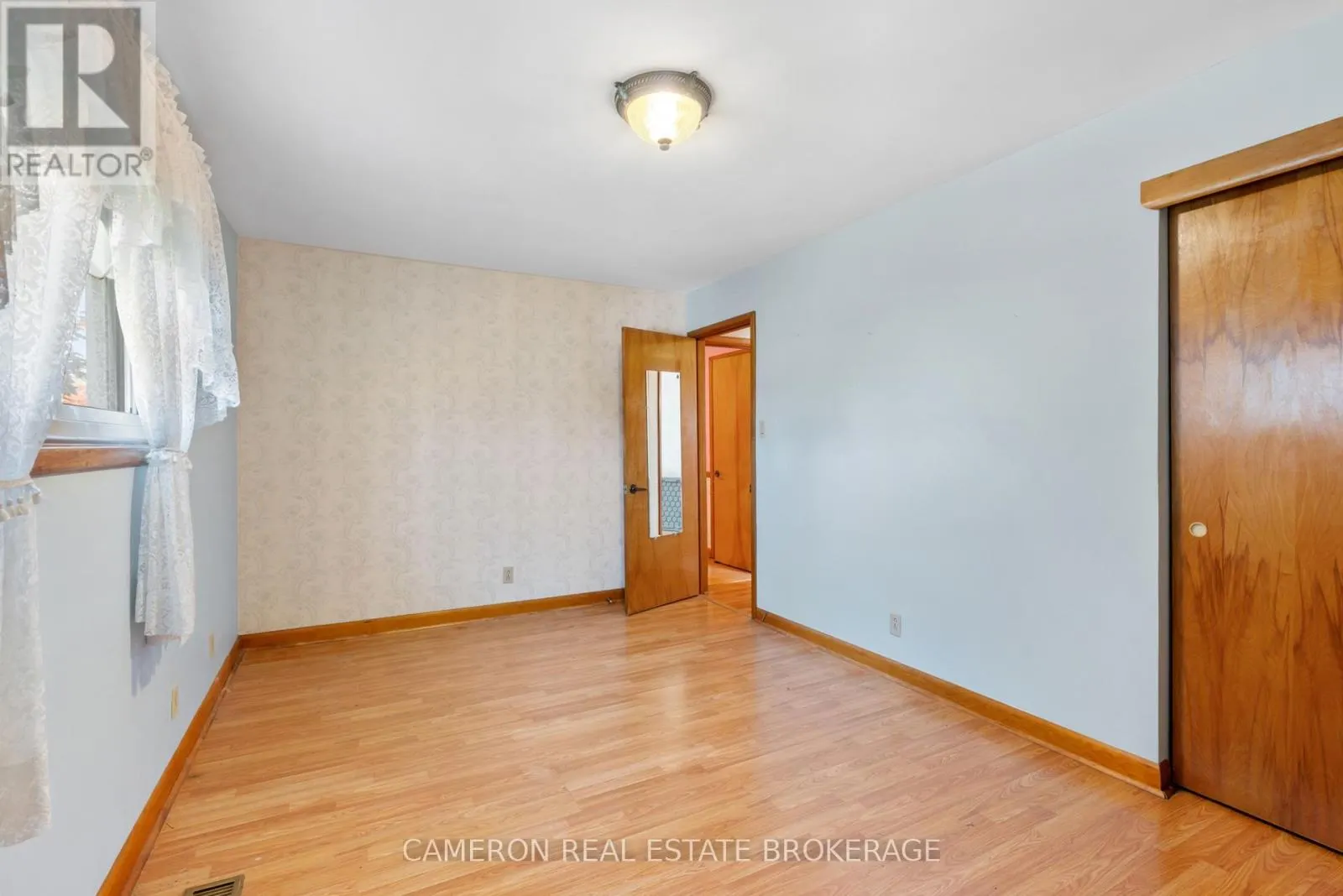 241 SUNNYSIDE AVENUE