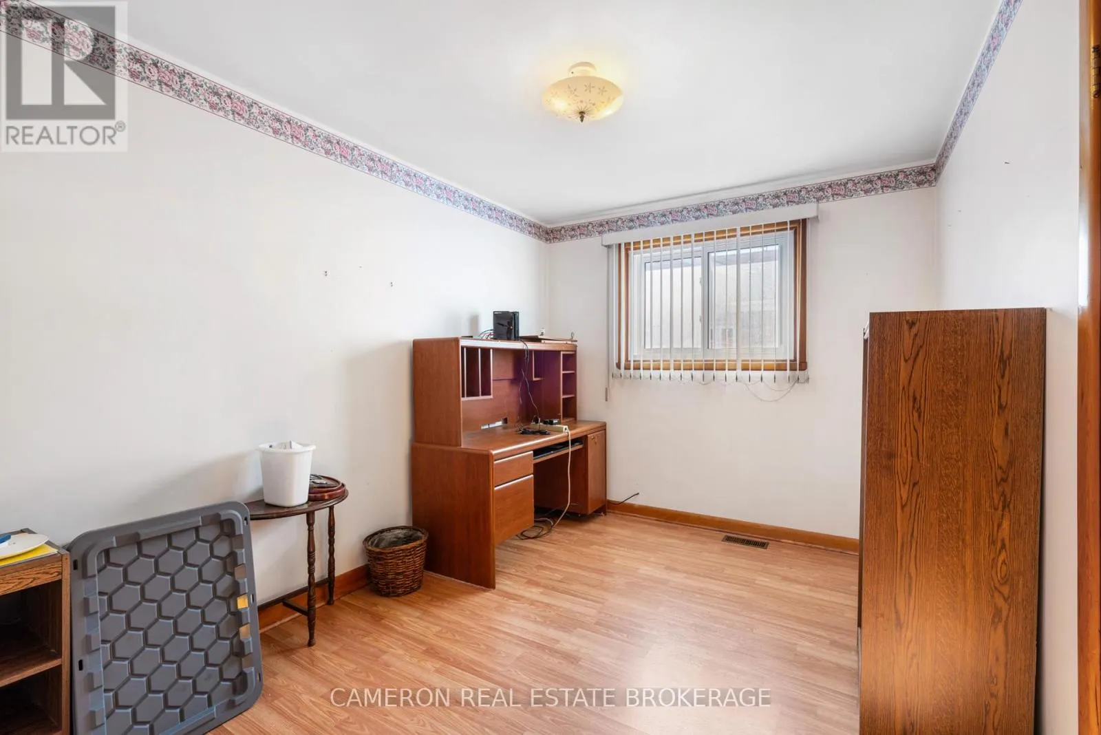 241 SUNNYSIDE AVENUE