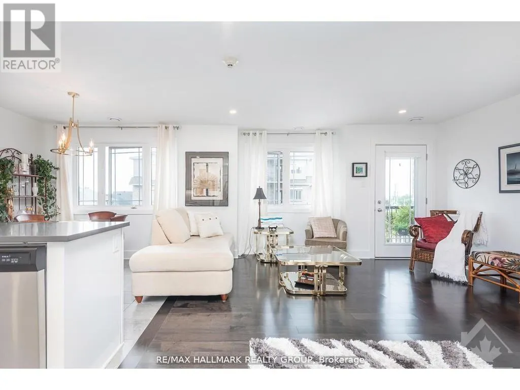 10 - 340 TRIBECA PRIVATE