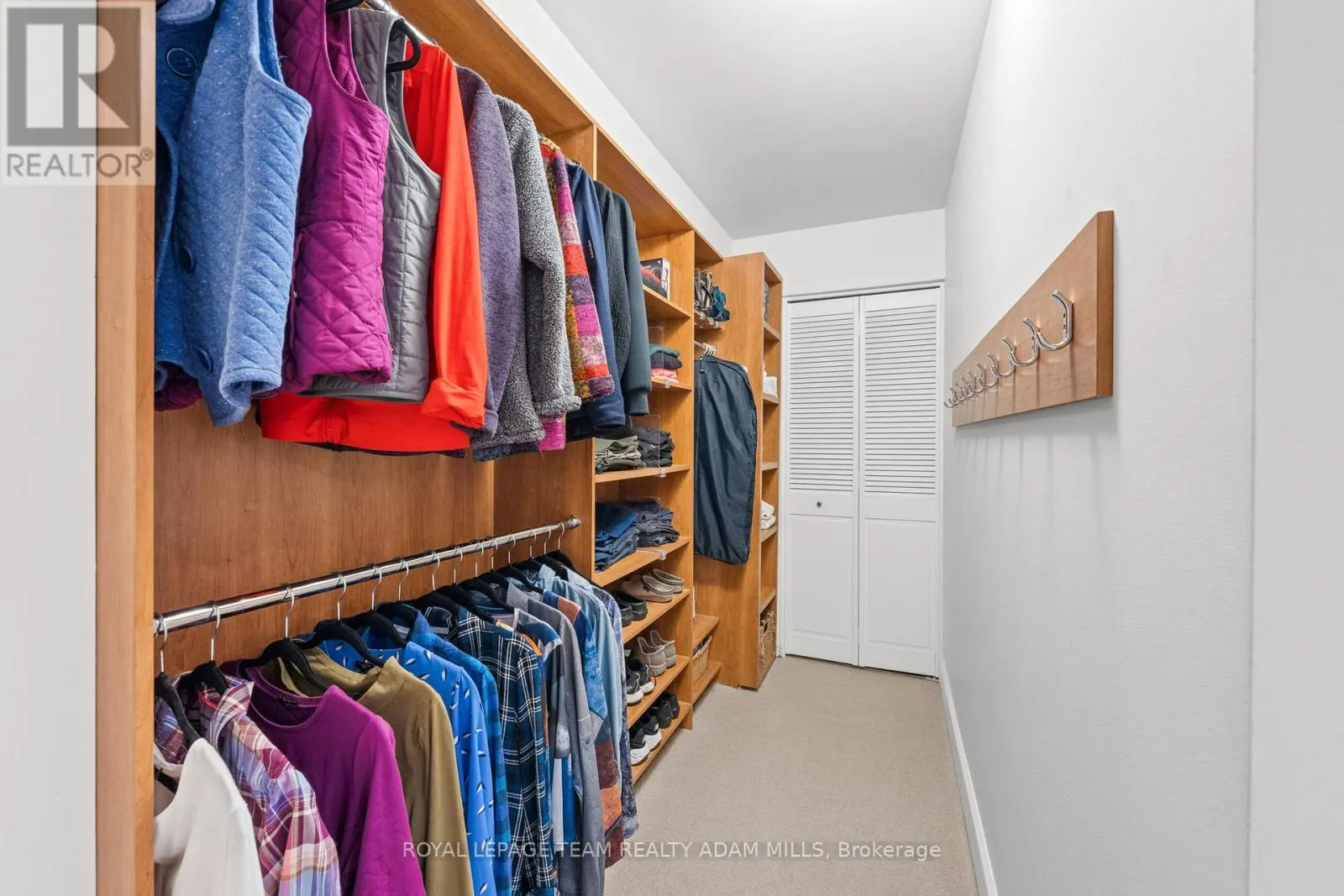 202D - 1 COLUMBUS AVENUE