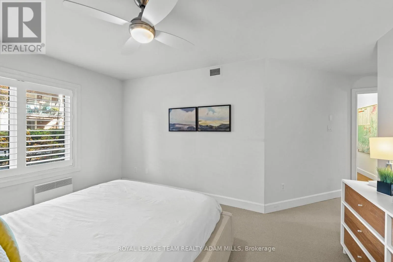 202D - 1 COLUMBUS AVENUE