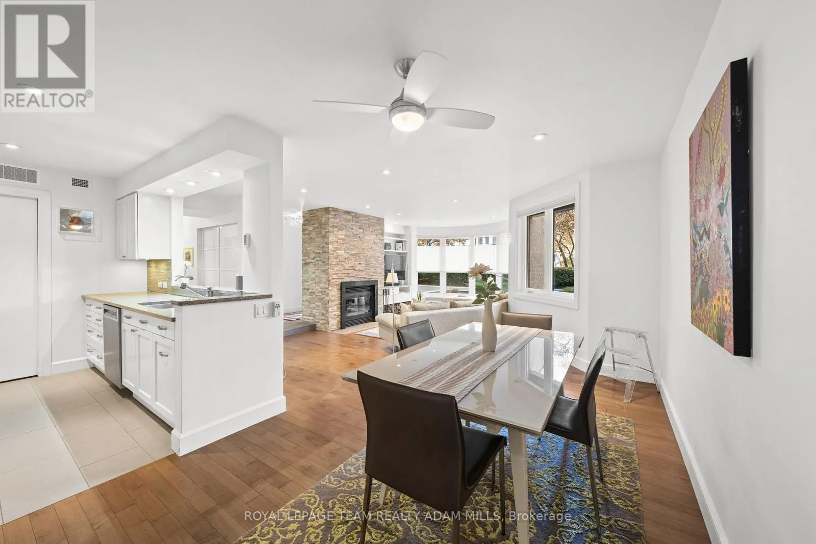 202D - 1 COLUMBUS AVENUE