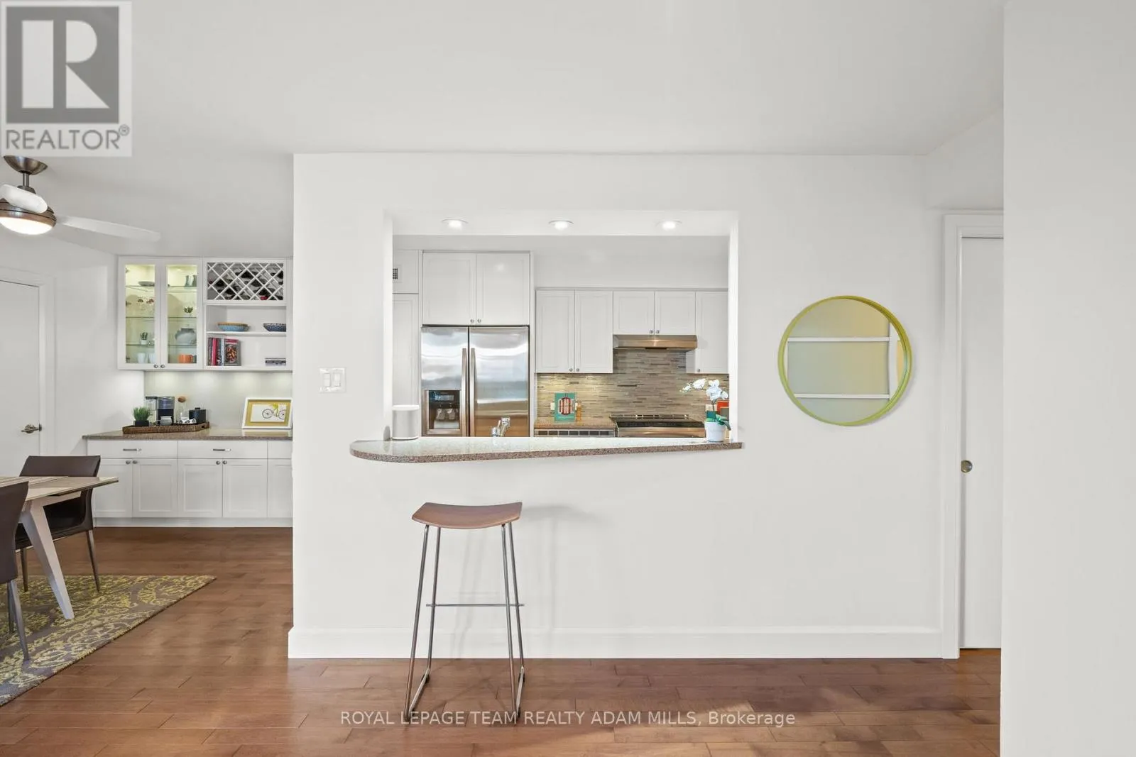 202D - 1 COLUMBUS AVENUE