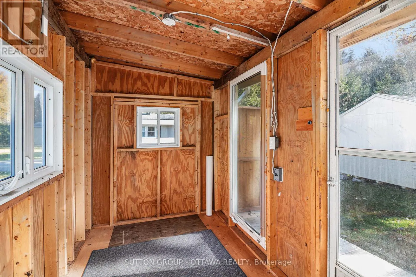 54 - 5620 ROCKDALE ROAD