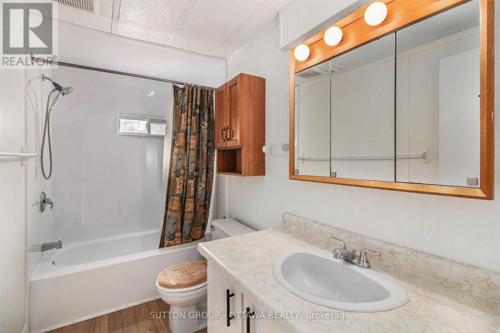 54 - 5620 ROCKDALE ROAD