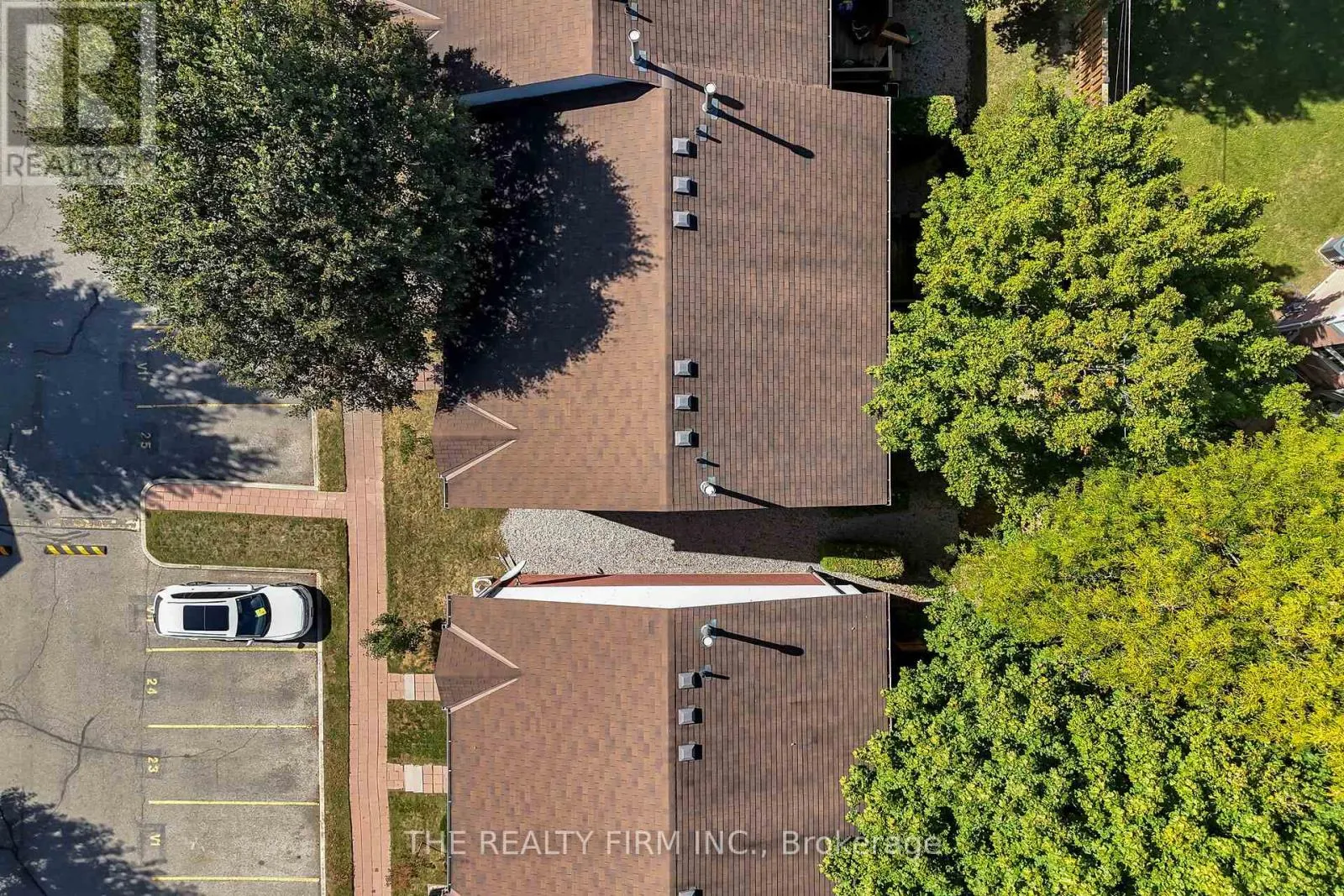 25 - 70 CHAPMAN COURT, #25