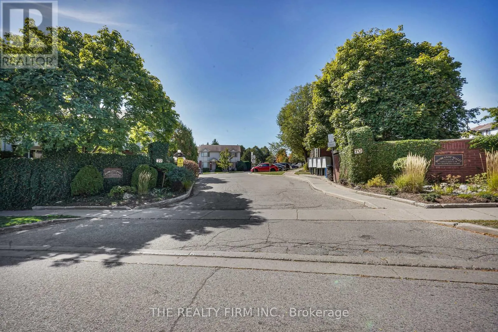 25 - 70 CHAPMAN COURT, #25