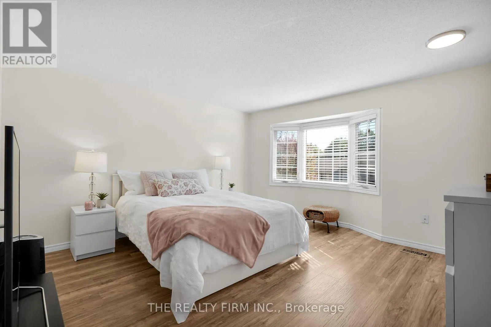 25 - 70 CHAPMAN COURT, #25