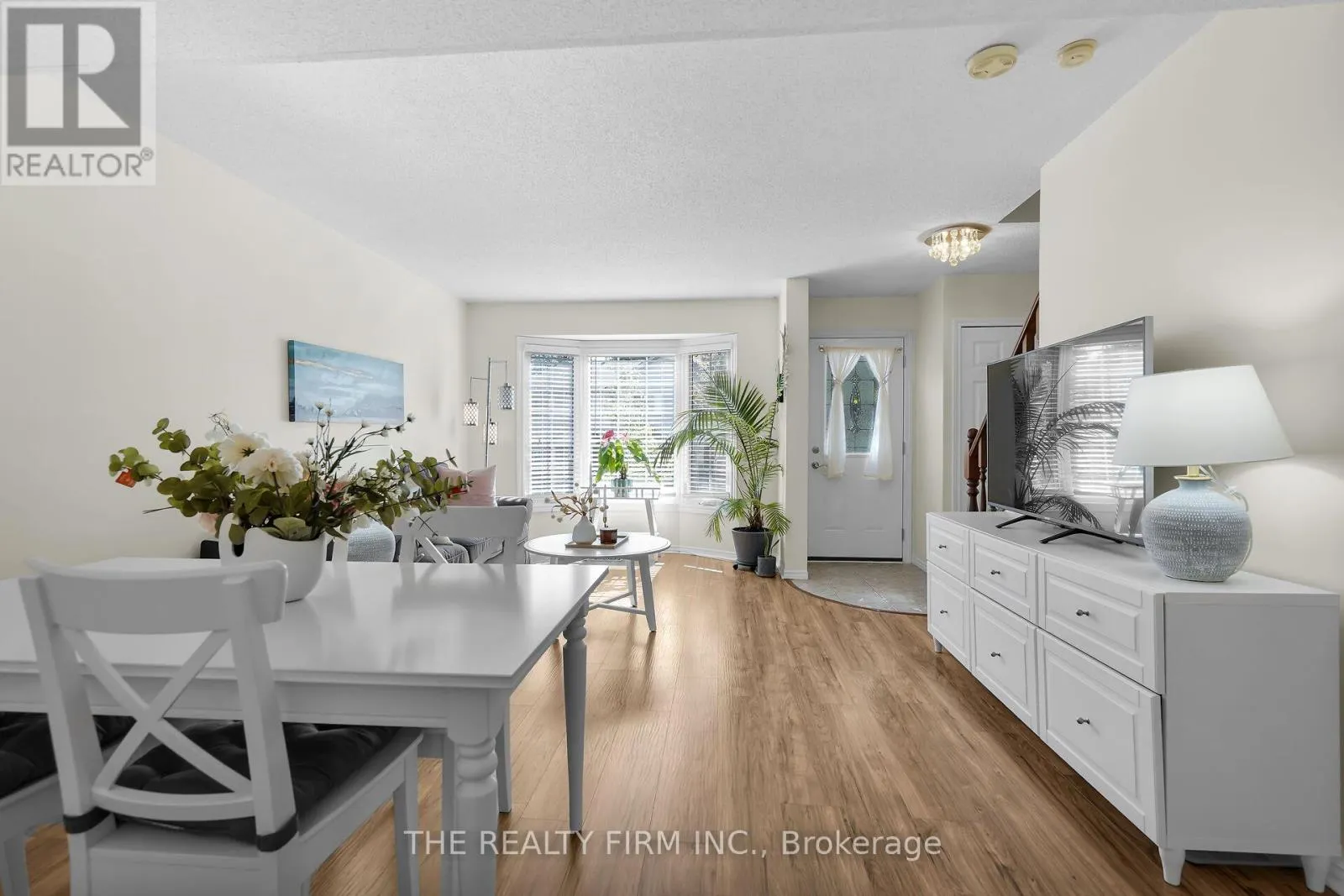 25 - 70 CHAPMAN COURT, #25