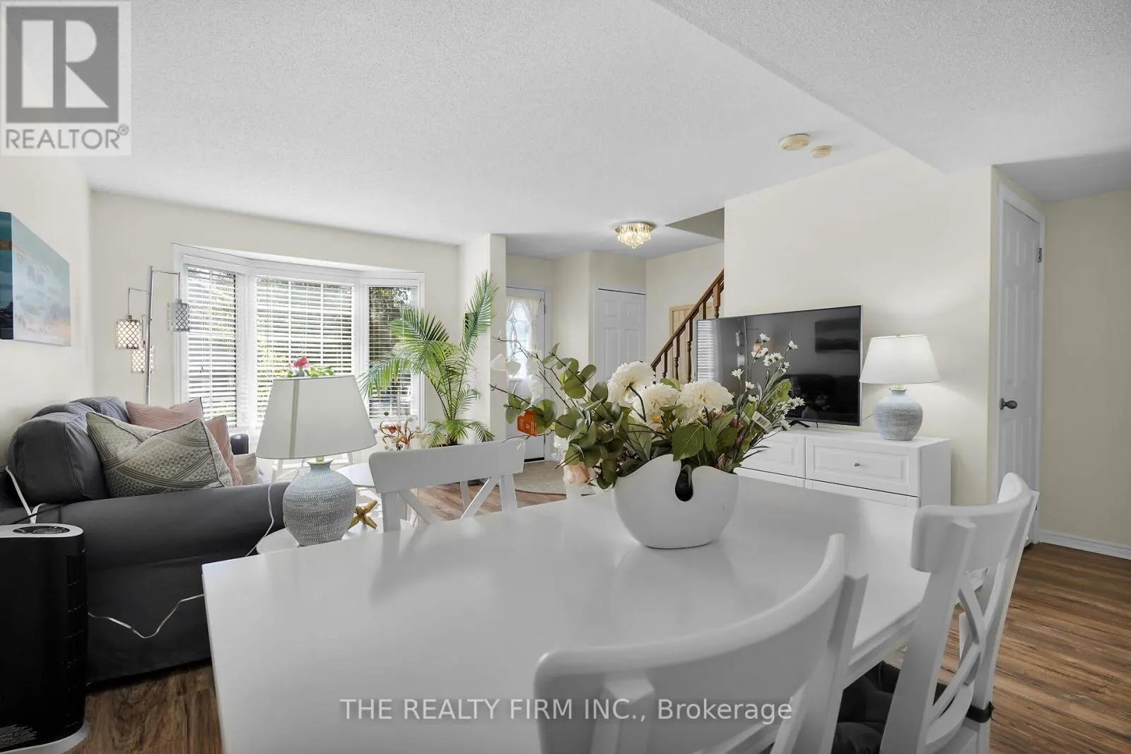 25 - 70 CHAPMAN COURT, #25