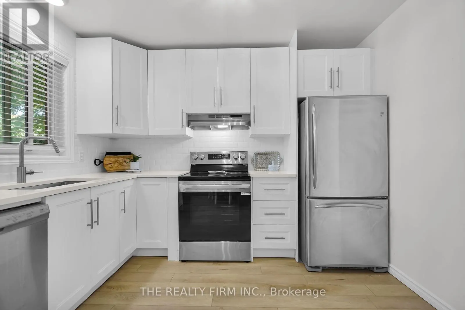 25 - 70 CHAPMAN COURT, #25