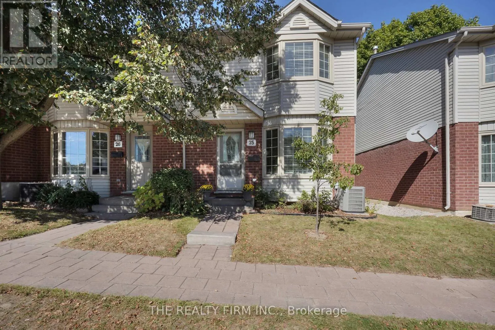 25 - 70 CHAPMAN COURT, #25