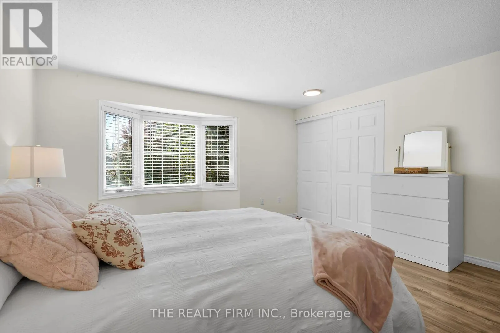 25 - 70 CHAPMAN COURT, #25