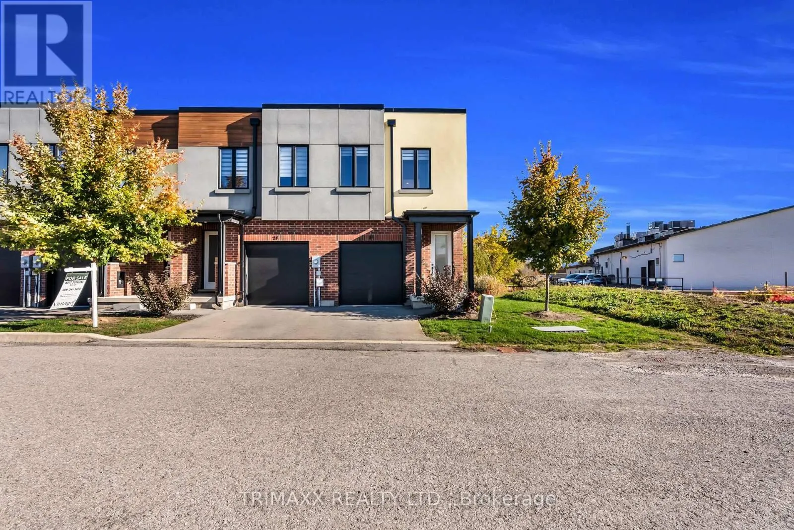 31 - 1465 STATION STREET